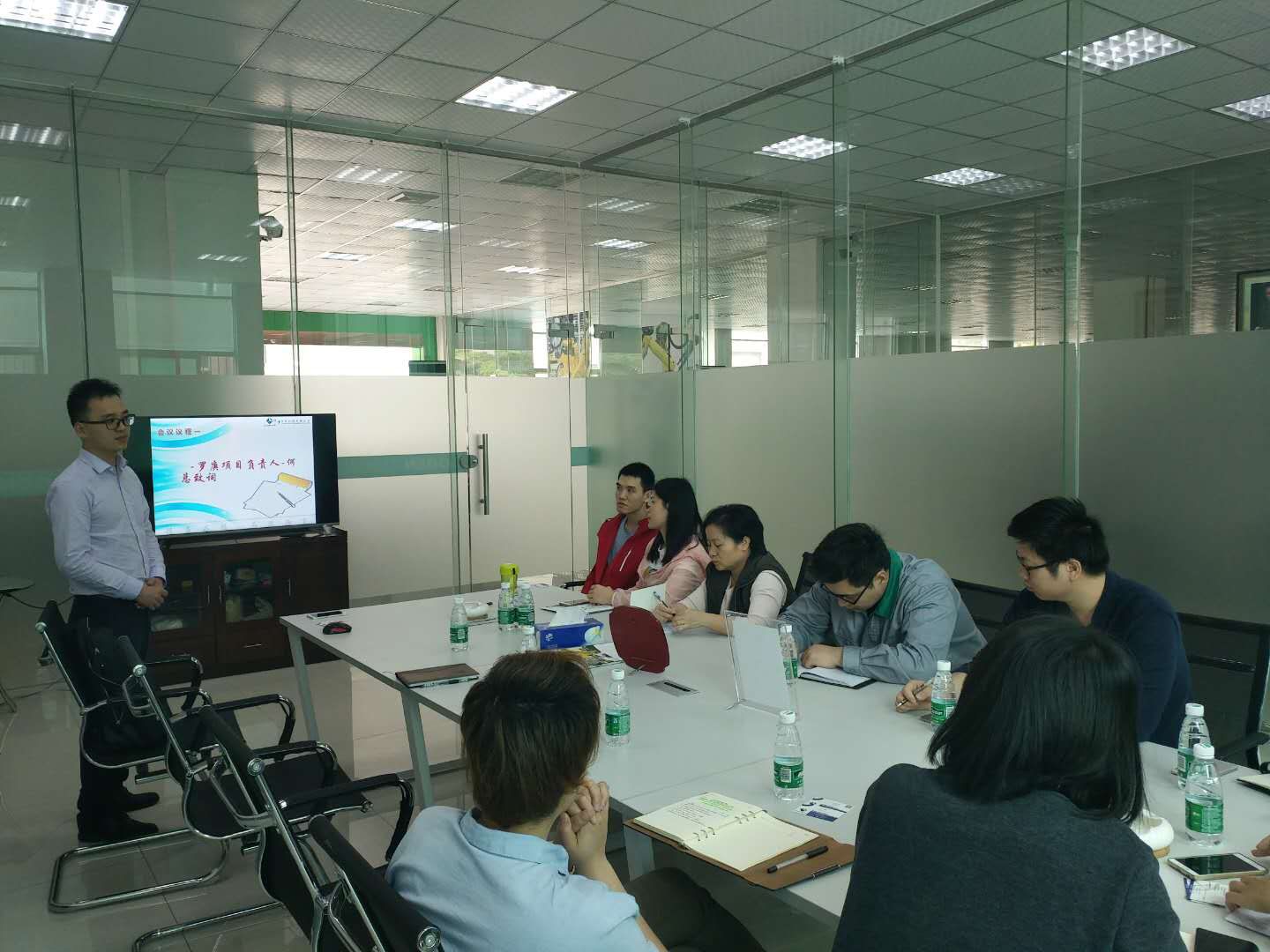 祝贺罗庚机器人签约顺景华体会体育（中国）HTH·官方网站